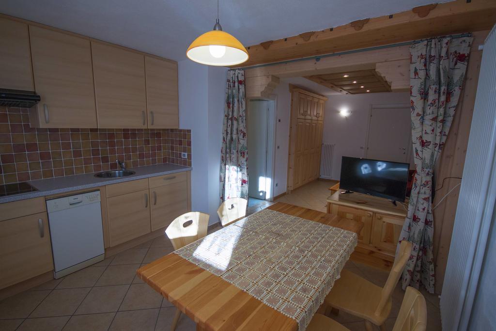 Appartamenti Dolomiti Moena Room photo